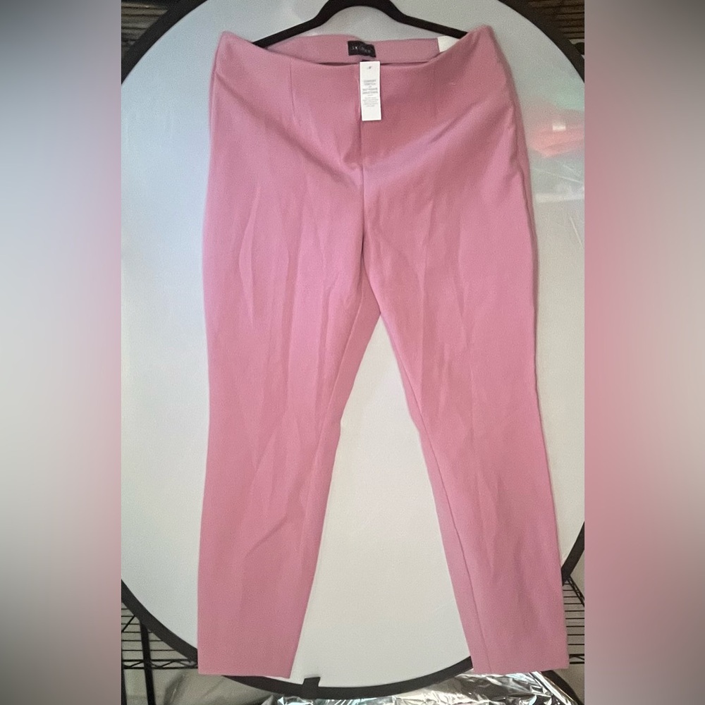 Soft Pink Straight Leg Pants with Lightweight Fabric